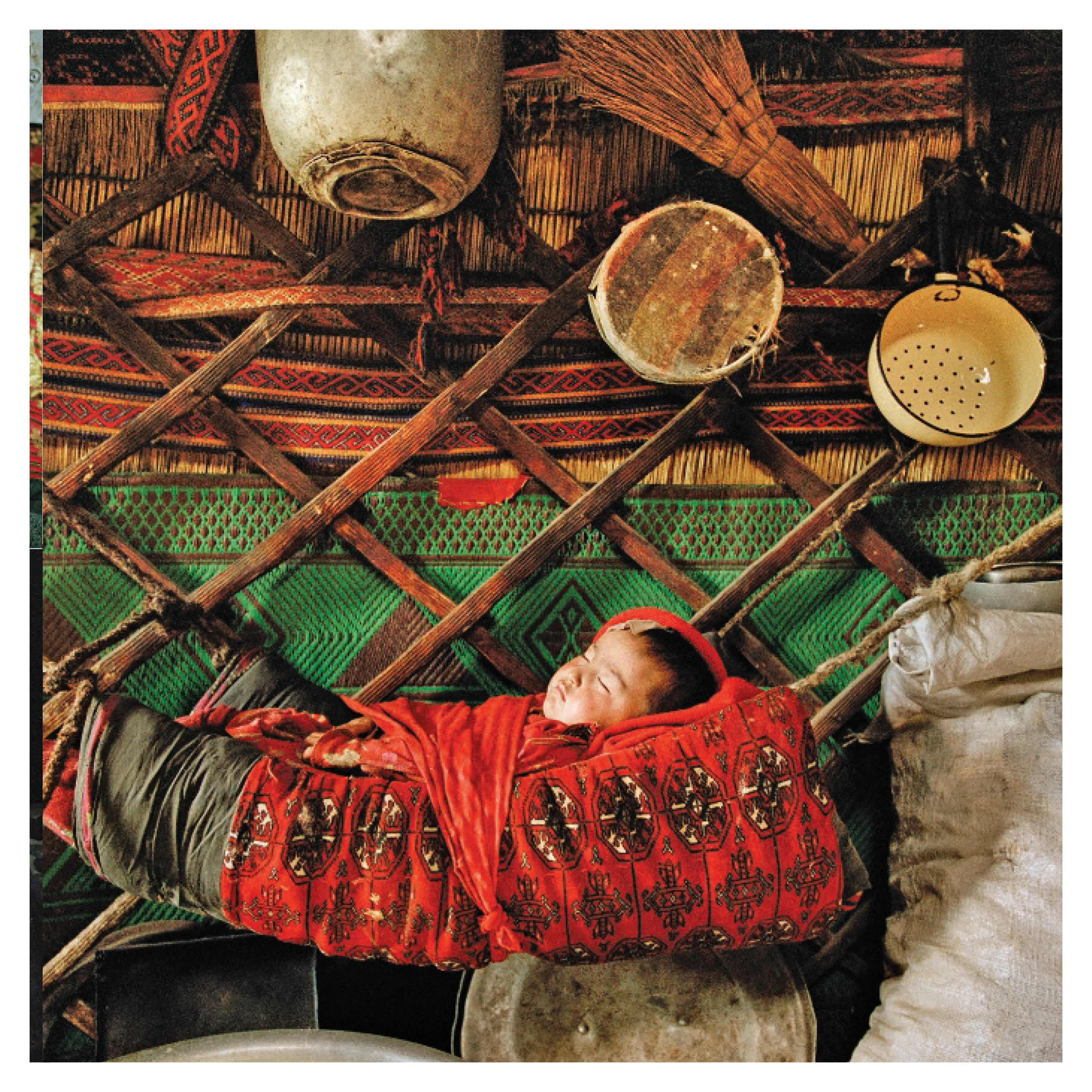 Issue 91 Luxe - Image 14