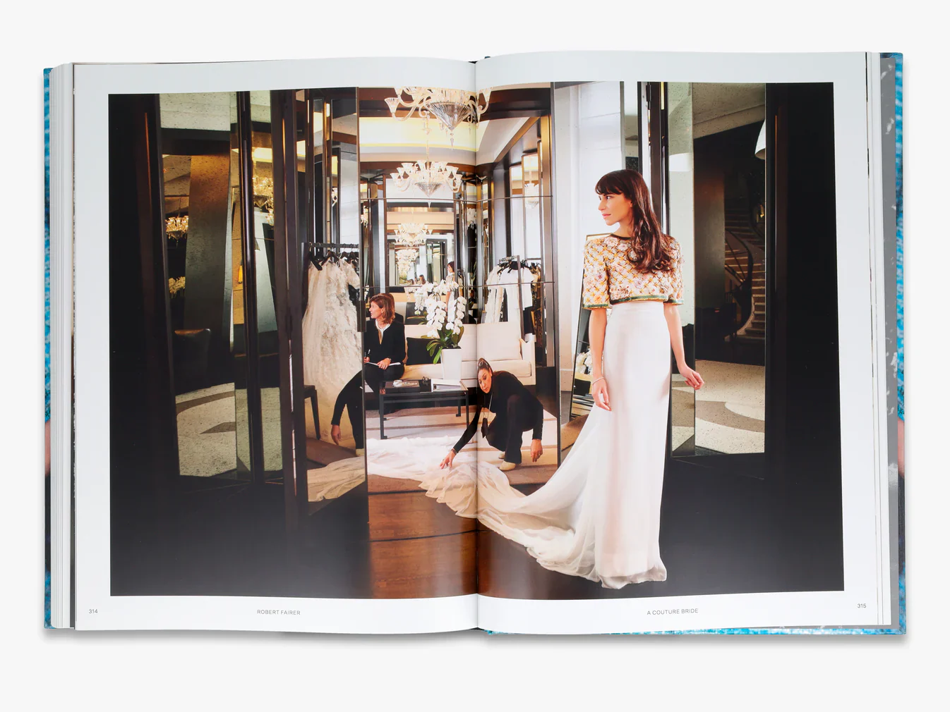 Karl Lagerfeld Unseen: The Chanel Years, Robert Fairer, Natasha A. Fraser and Elizabeth von Thurn und Taxis - Image 6