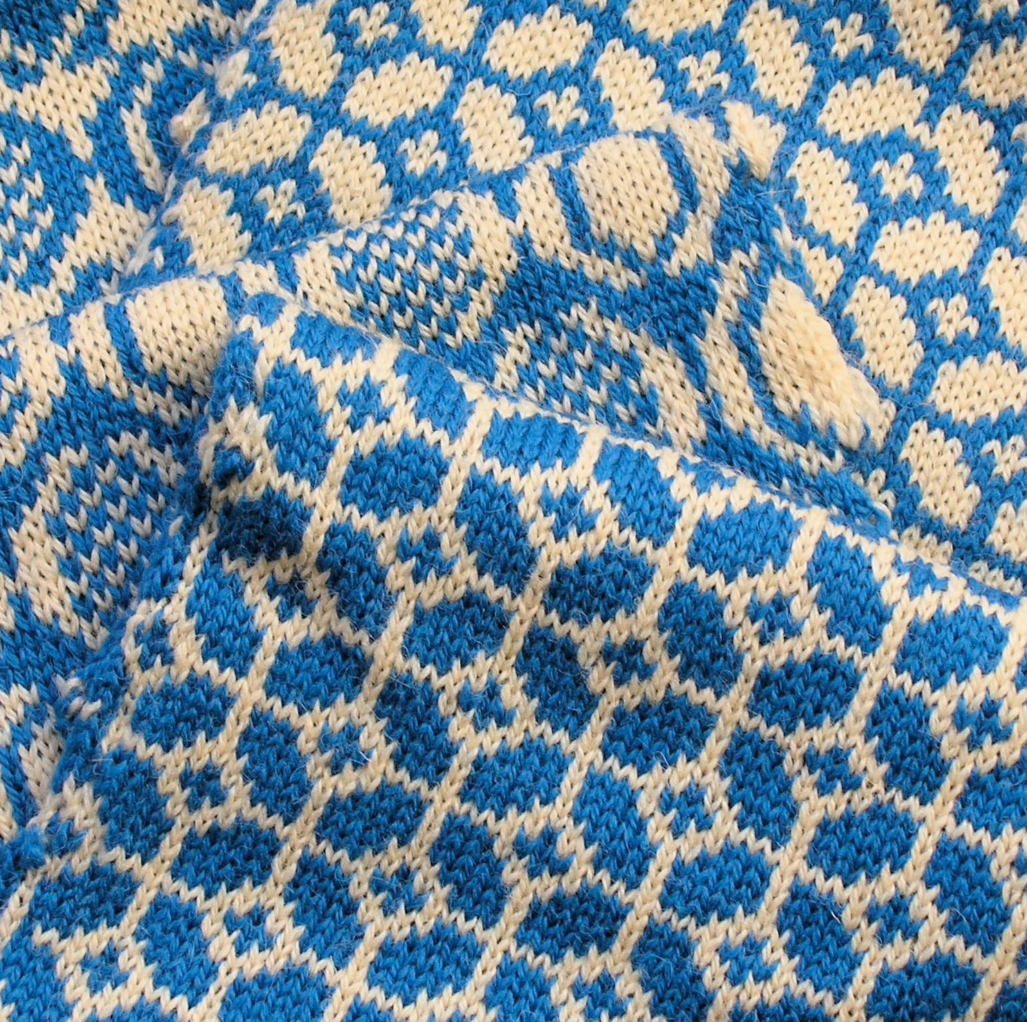 Knit Along with Betsan Corkhill, Di Gilpin and Sheila Greenwell, Donna Wilson, Lesley O'Connell Edwards, Lynn Abrams, Hélène Magnússon, John Arbon Textiles, Amy Swanson of June Cashmere, Vawn Corrigan - Image 22