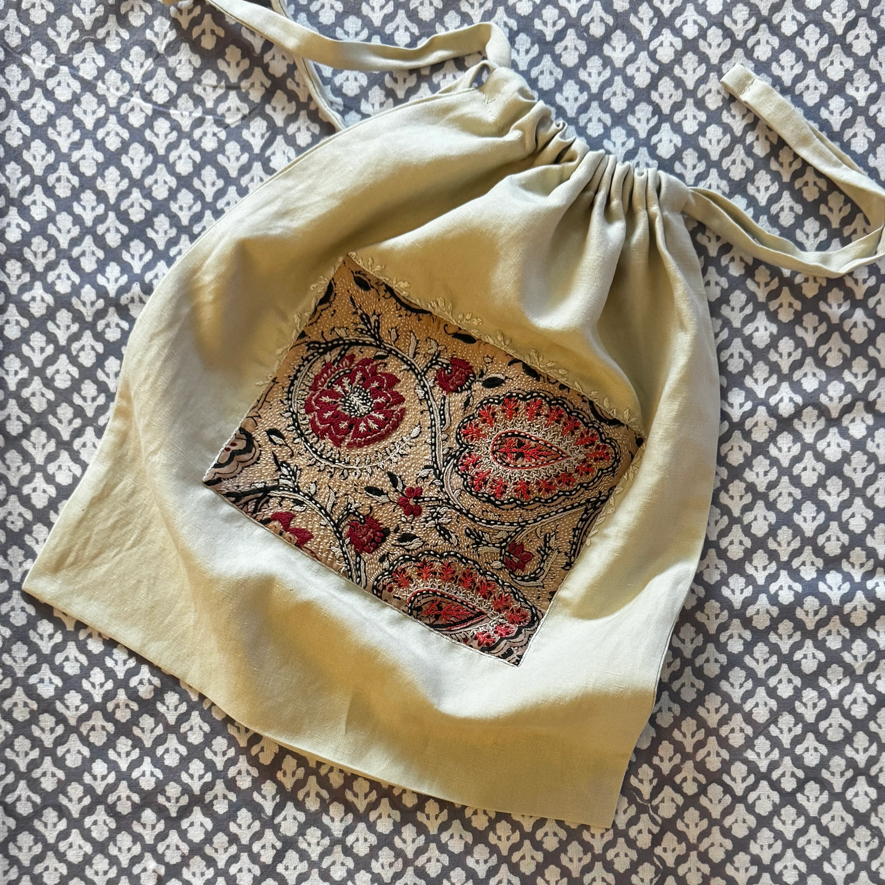 Thursday 24 September, 10:30-4 p.m.: Workshop, The Art of Stitching on Block Print with Kate Rickard - Image 9