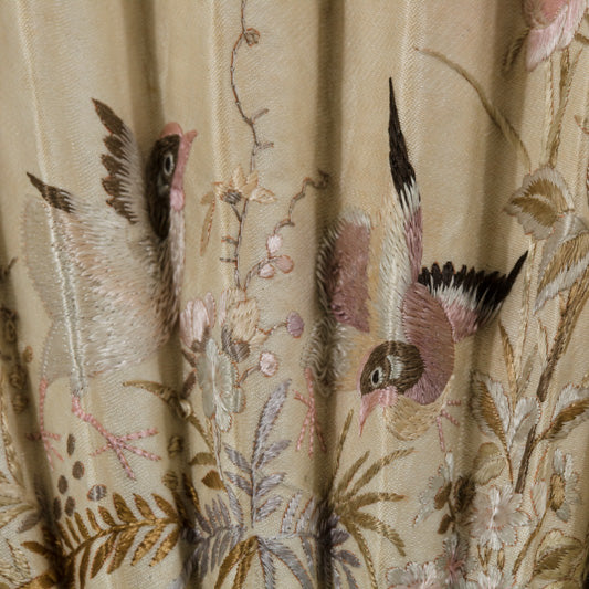 Wednesday 17 September, 11-1 p.m. and 2-4 p.m.: Object Viewing and Talk: Treasures of the Goldsmiths Textiles Collection with Ruby Hodgson - Image 5