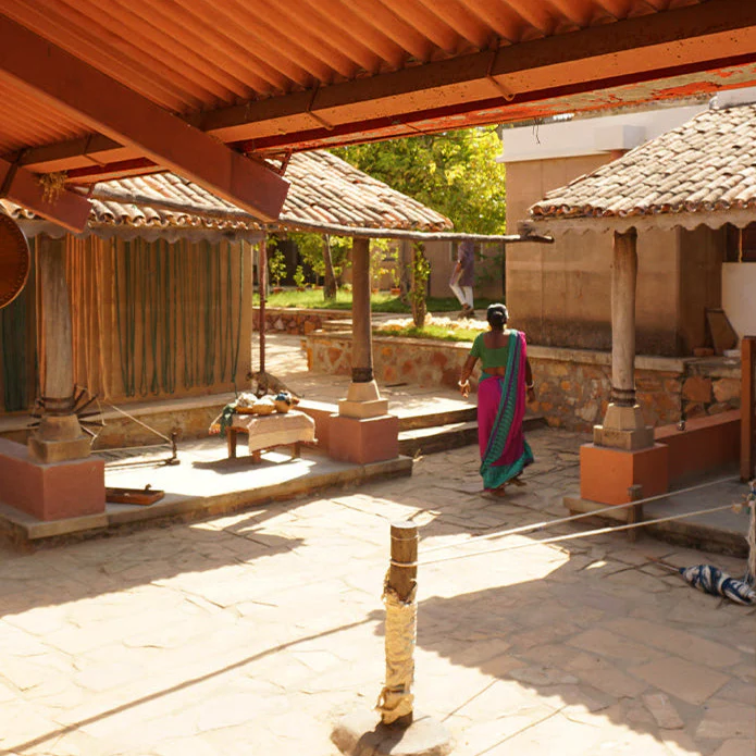 Friday 5 September, 6-7 p.m. (BST): Online Talk: Reviving Traditional Craft Economies in Kutch with Kavya Saxena of Khamir - Image 8