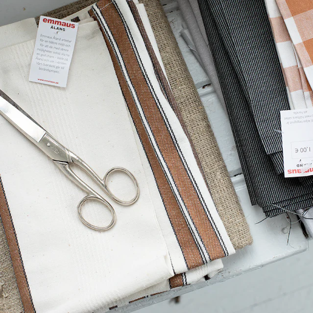 Saturday 26 September, 2-5 p.m. (BST): Online Workshop, Stencil New Designs on Revived Fabric with Lotta Jansdotter - Image 4