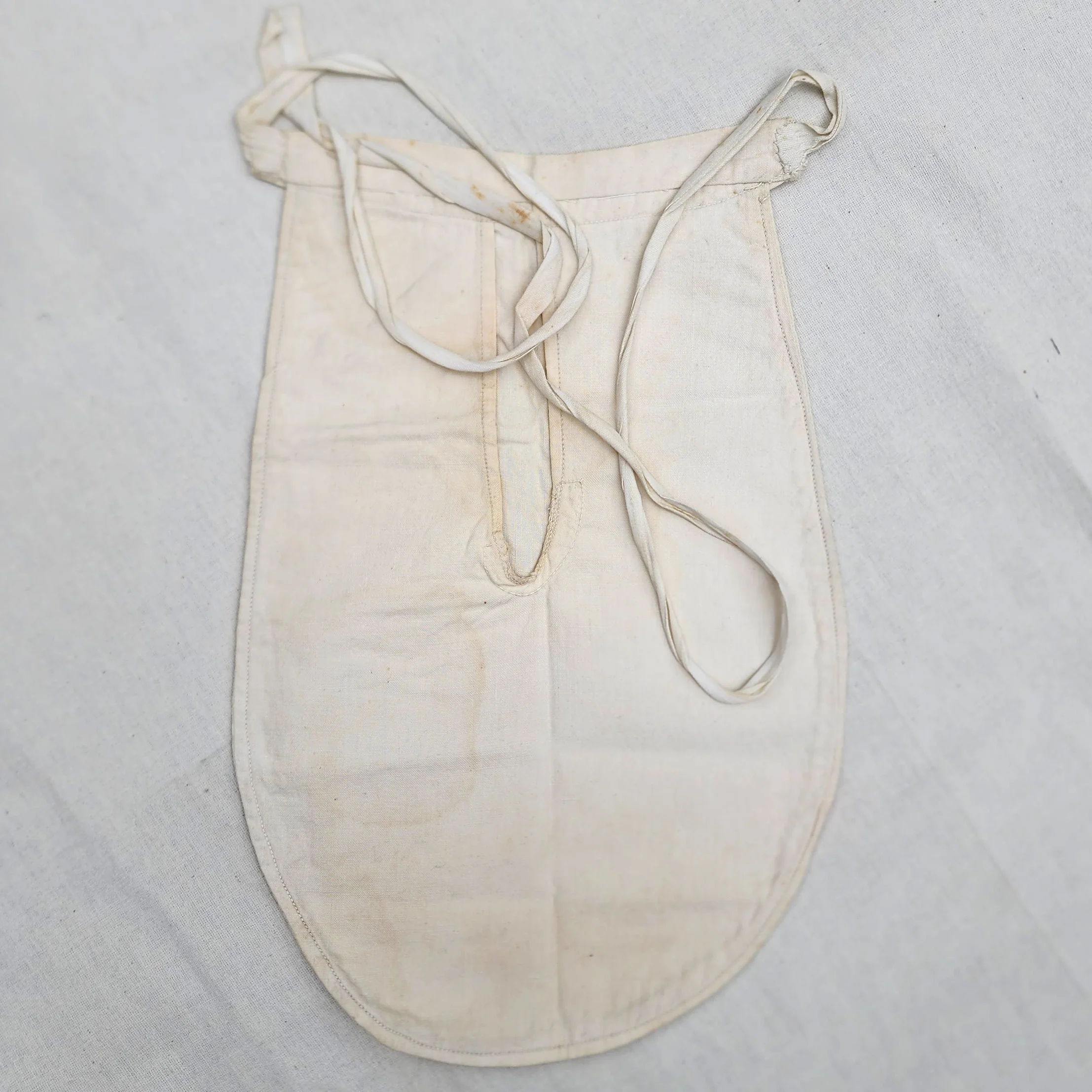 Tuesday 9 September, 10-4 p.m.: Workshop: Make a Historically Inspired Pocket with Melissa Jo Smith and acclaimed designer Rebecca Cole from Illuminated Arts - Image 23