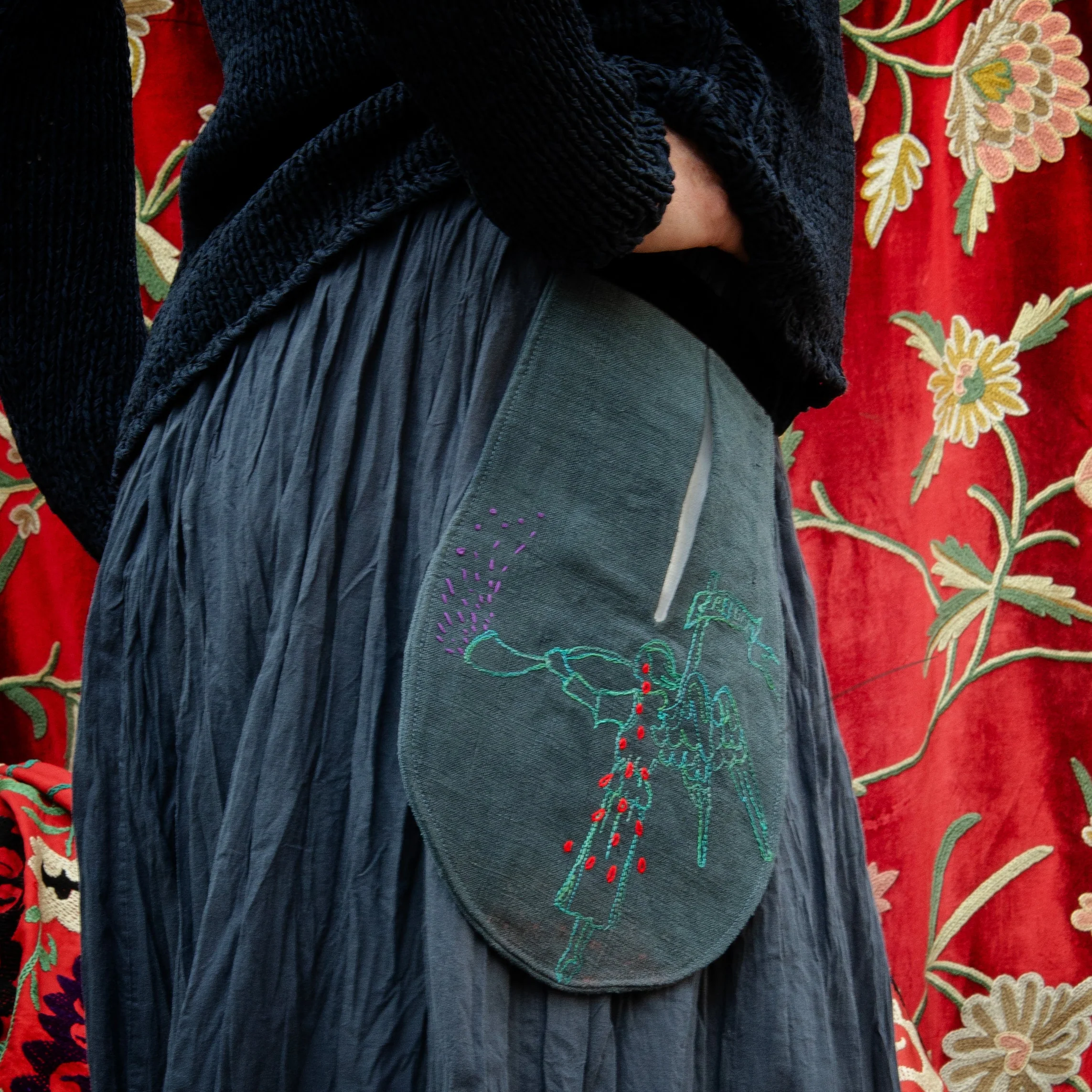 Tuesday 9 September, 10-4 p.m.: Workshop: Make a Historically Inspired Pocket with Melissa Jo Smith and acclaimed designer Rebecca Cole from Illuminated Arts - Image 25