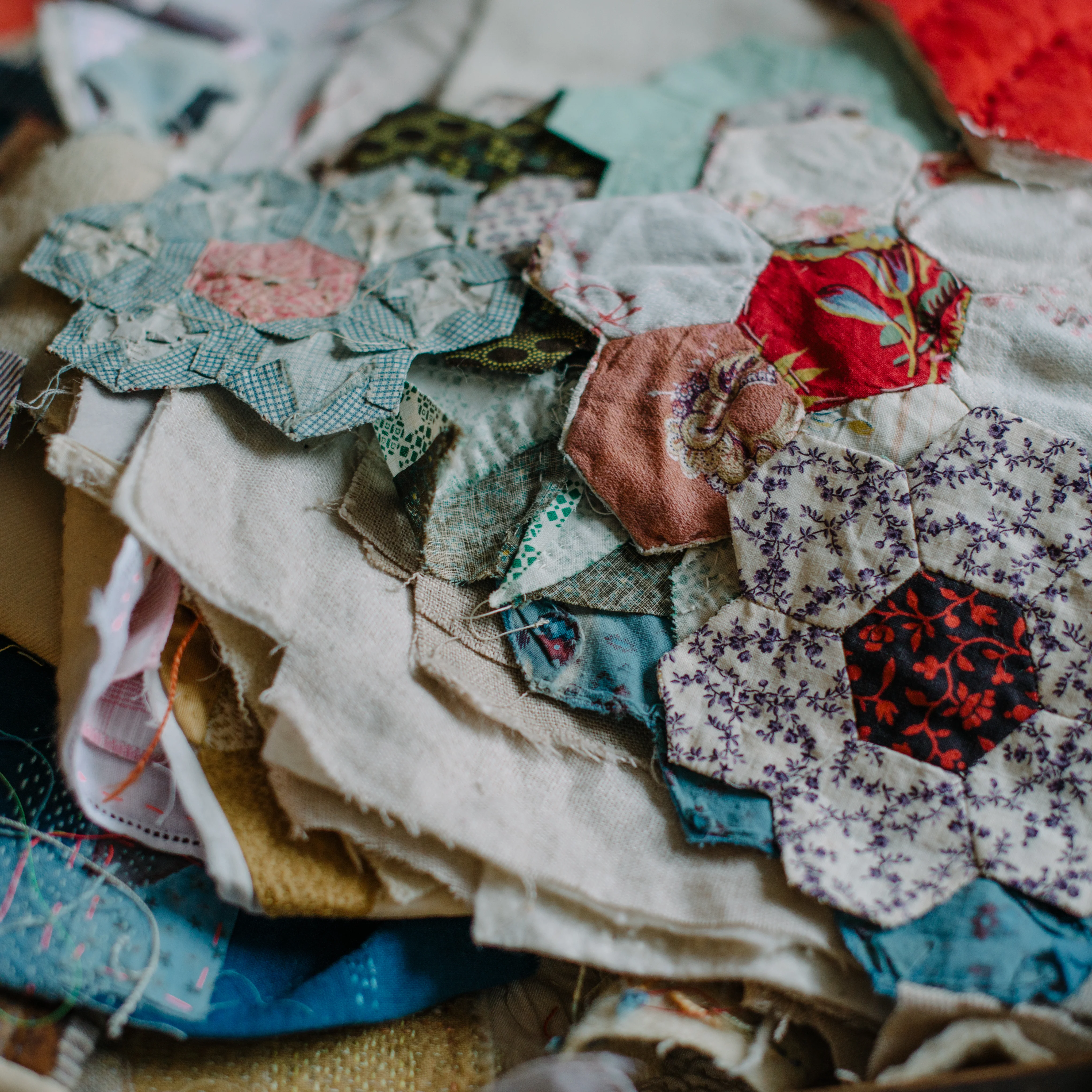 Sew Simple with Barbara Burman, Claire Wellesley-Smith, Ekta Kaul and Vivienne Richmond - Image 3